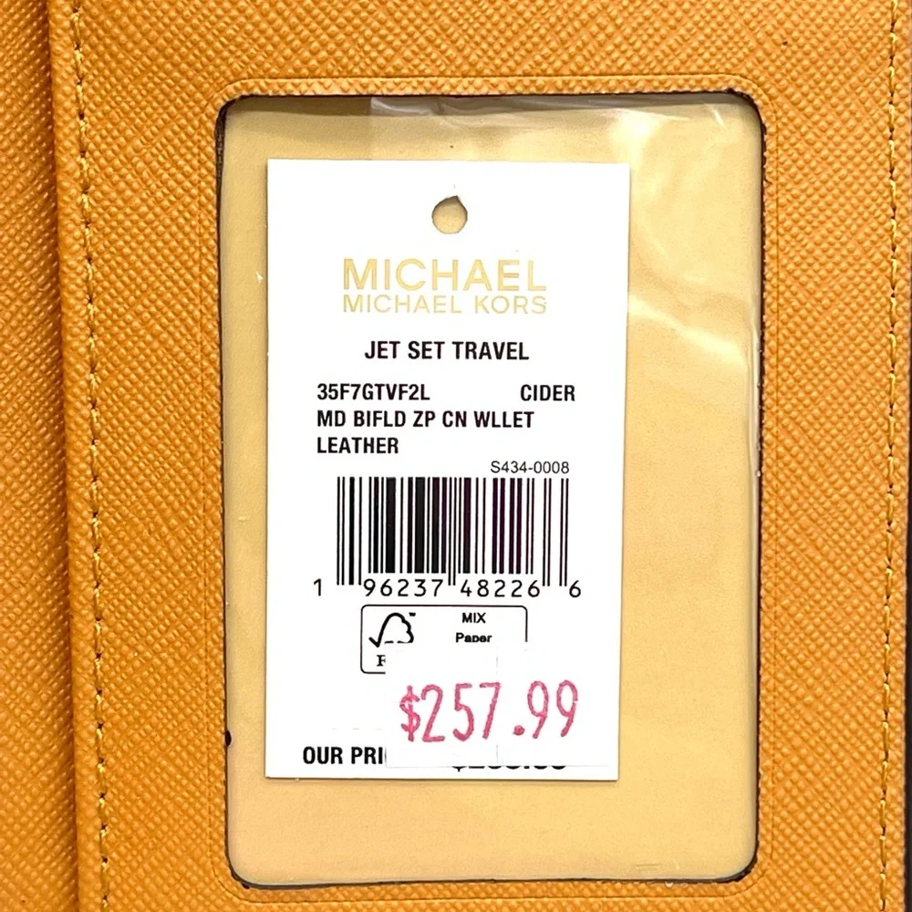 Michael Kors Medium Bifold Zip Corner Wallet